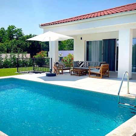 Villa Destiny Nedescina, Istrien, Kroatien Екстер'єр фото